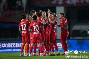 河南俱乐部酒祖杜康2-3青岛西海岸 卡多索传射、阿奇姆彭破门